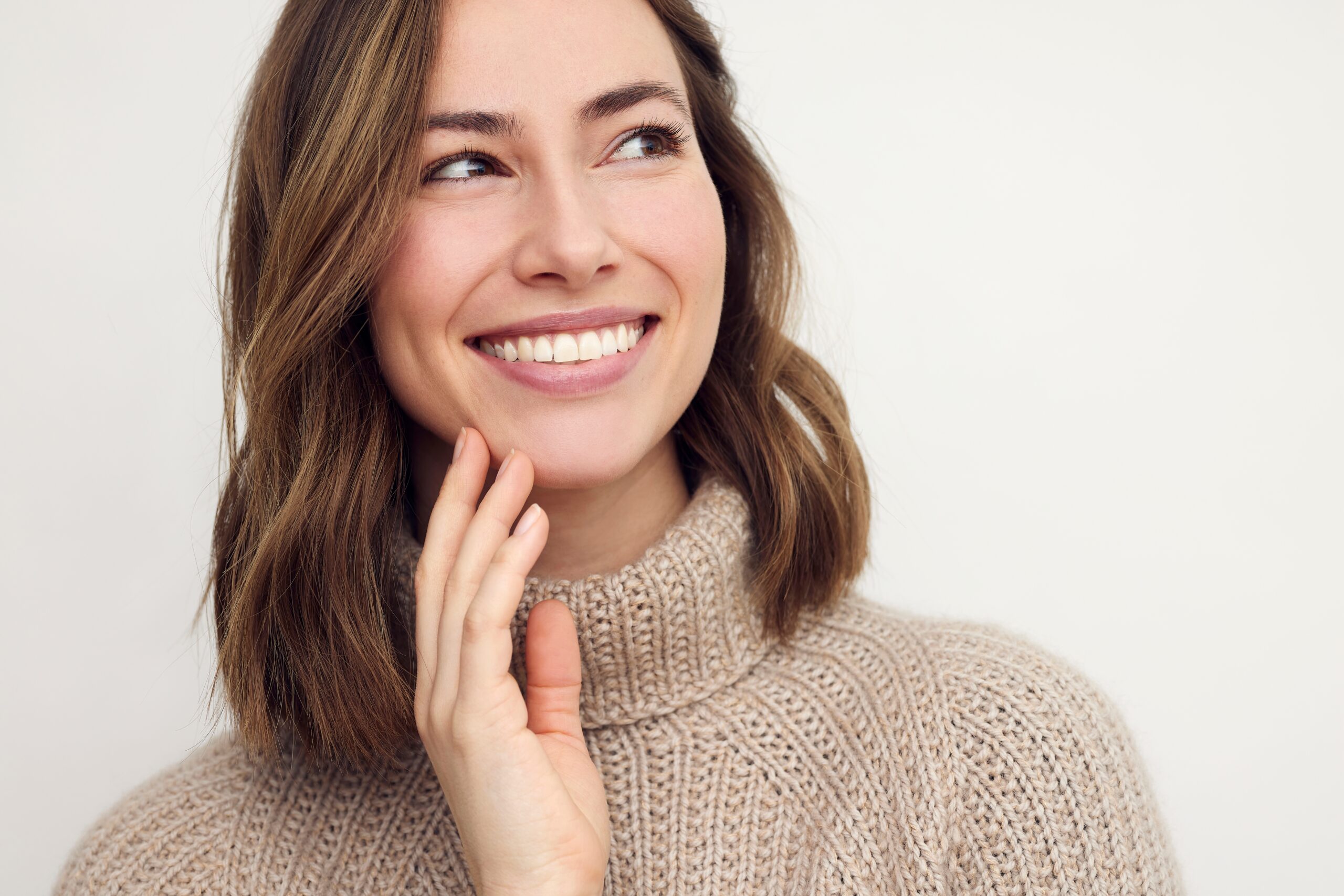 young woman showing her perfect smile in Owensboro